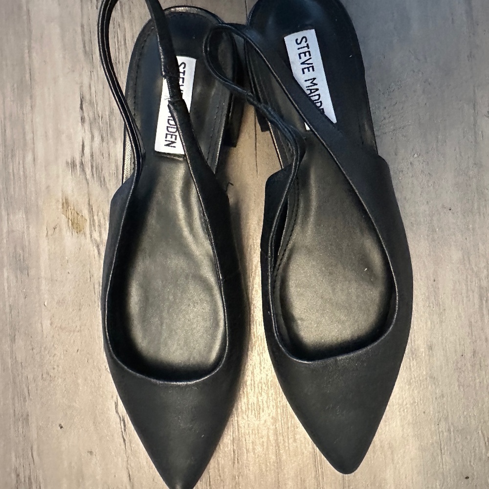Steve Madden Black Sling Back Heel size 7.5